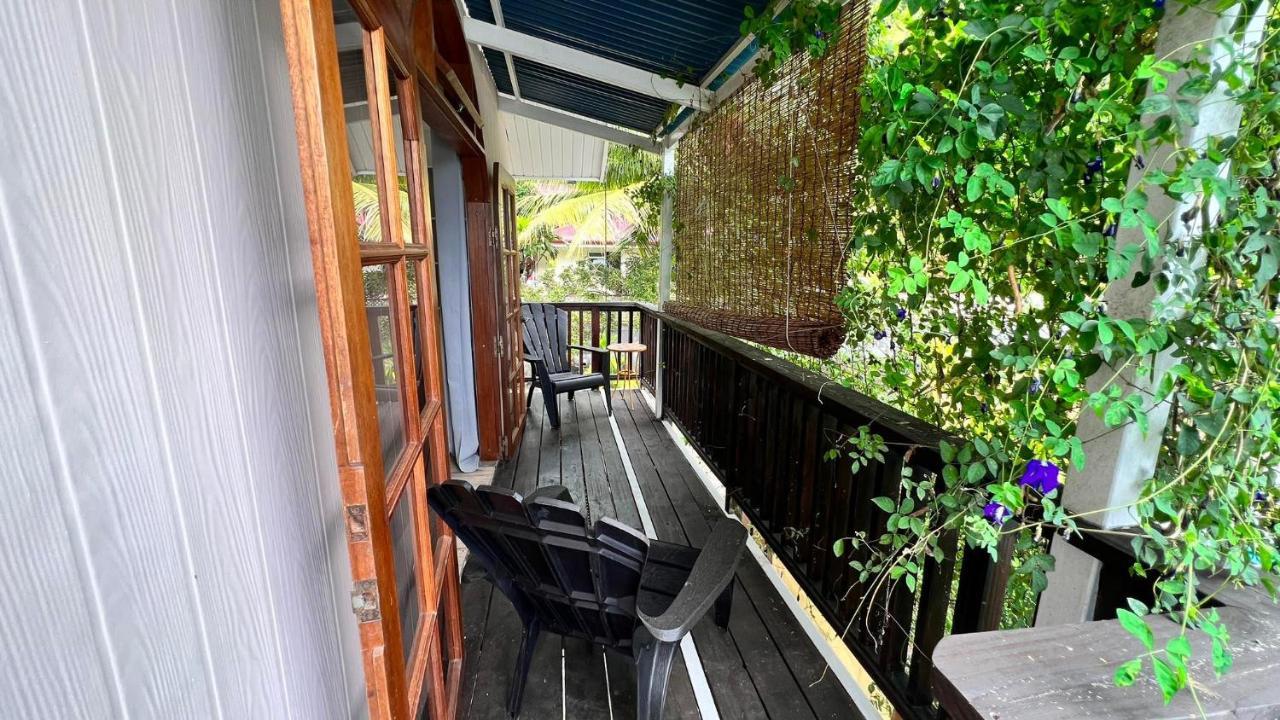 Matatia Lodge Punaauia  Esterno foto
